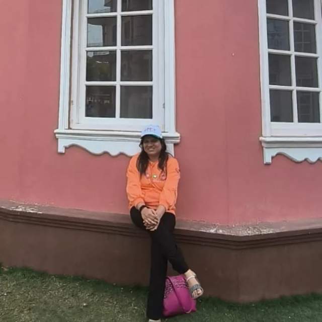 Gauri S profile