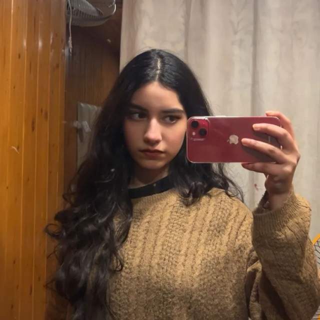 Zoha Nuzhat Bhat profile